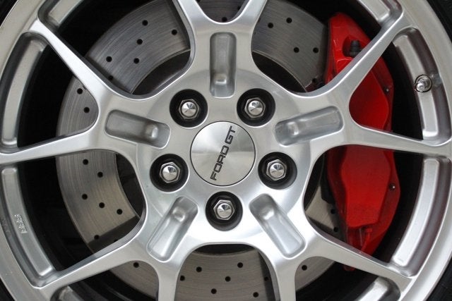 2005 Ford GT 2dr Cpe