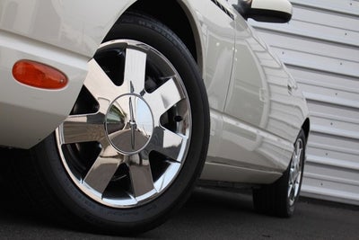 2002 Ford Thunderbird w/Hardtop Premium