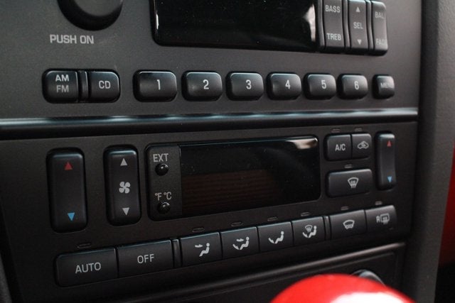 2002 Ford Thunderbird w/Hardtop Premium