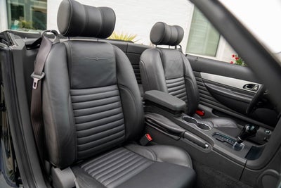 2002 Ford Thunderbird w/Hardtop Deluxe