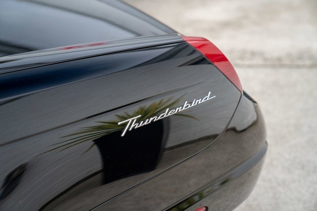 2002 Ford Thunderbird w/Hardtop Deluxe