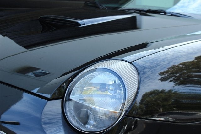 2002 Ford Thunderbird w/Hardtop Premium