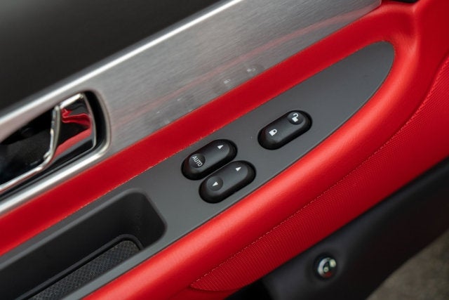 2002 Ford Thunderbird w/Hardtop Premium