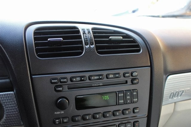 2003 Ford Thunderbird 007 Edition