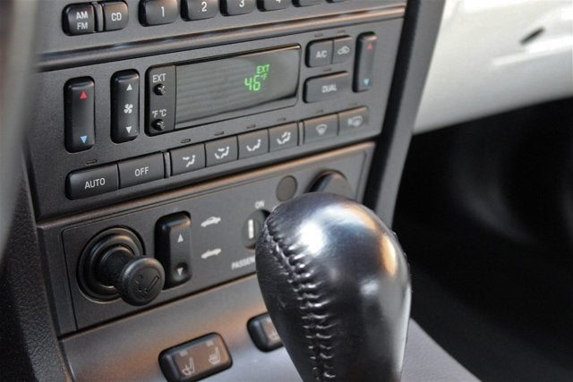 2003 Ford Thunderbird 007 Edition