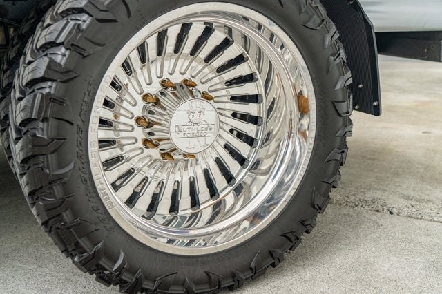 2022 Ford Super Duty F-550 DRW LARIAT