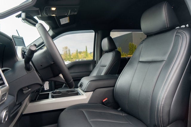 2022 Ford Super Duty F-550 DRW LARIAT