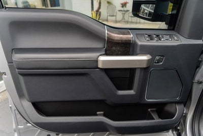 2022 Ford Super Duty F-550 DRW LARIAT