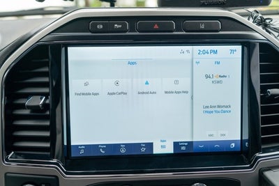 2022 Ford Super Duty F-550 DRW LARIAT