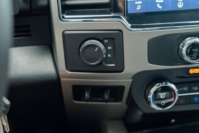 2022 Ford Super Duty F-550 DRW LARIAT