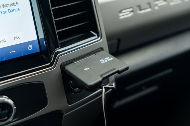 2022 Ford Super Duty F-550 DRW LARIAT