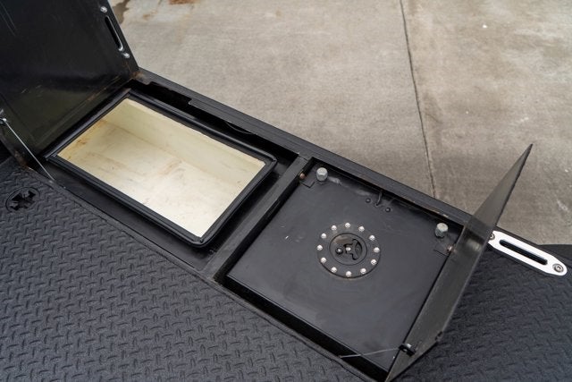 2022 Ford Super Duty F-550 DRW LARIAT