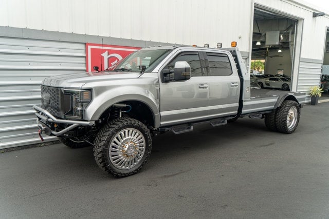 2022 Ford Super Duty F-550 DRW LARIAT