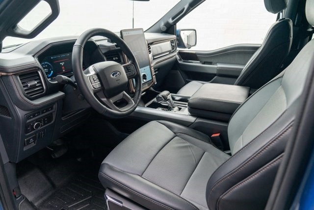 2022 Ford F-150 Lightning LARIAT