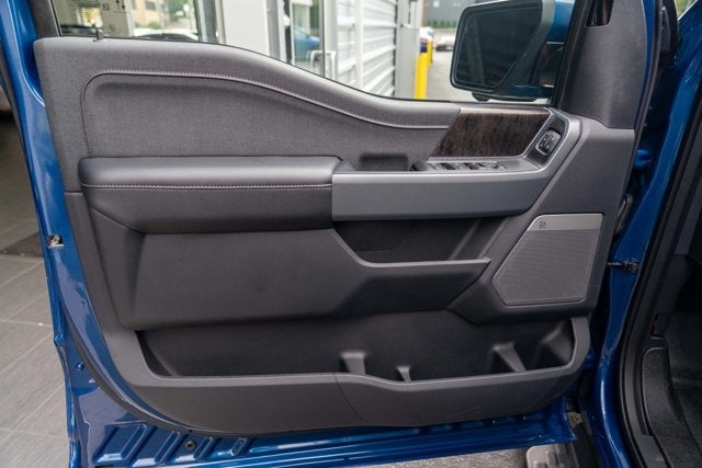 2022 Ford F-150 Lightning LARIAT