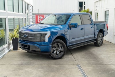 2022 Ford F-150 Lightning LARIAT