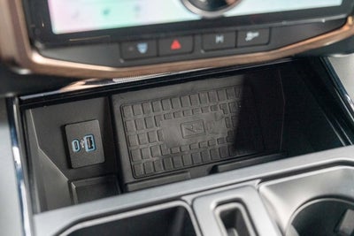 2022 Ford F-150 Lightning LARIAT