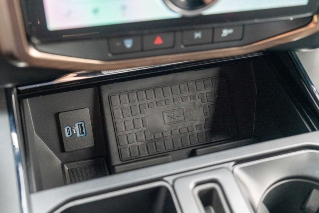 2022 Ford F-150 Lightning LARIAT