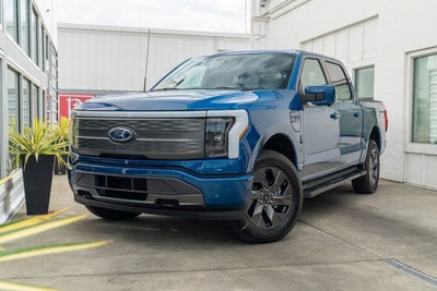 2022 Ford F-150 Lightning LARIAT