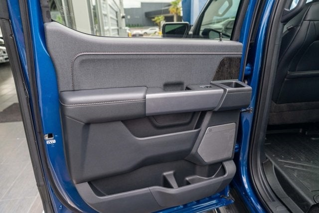 2022 Ford F-150 Lightning LARIAT