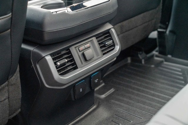 2022 Ford F-150 Lightning LARIAT