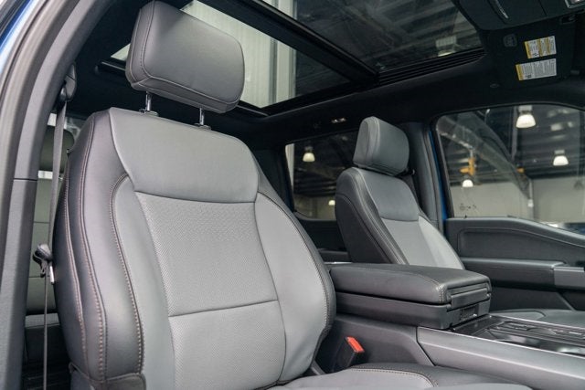 2022 Ford F-150 Lightning LARIAT