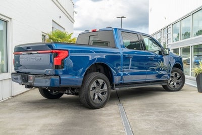 2022 Ford F-150 Lightning LARIAT