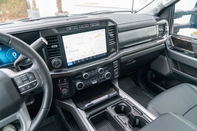 2023 Ford Super Duty F-350 SRW LARIAT