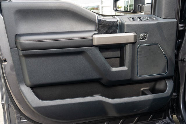 2022 Ford Super Duty F-350 SRW Platinum