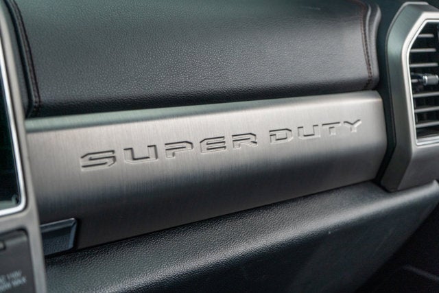 2022 Ford Super Duty F-350 SRW Platinum