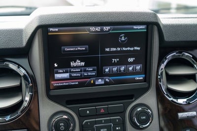 2014 Ford Super Duty F-350 SRW Lariat