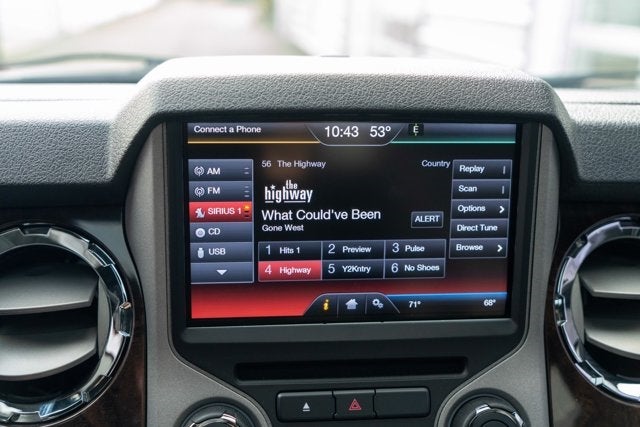 2014 Ford Super Duty F-350 SRW Lariat