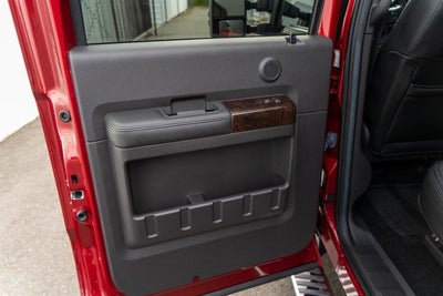 2014 Ford Super Duty F-350 SRW Lariat