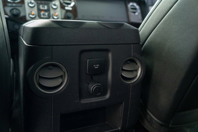 2014 Ford Super Duty F-350 SRW Lariat