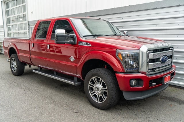 2014 Ford Super Duty F-350 SRW Lariat