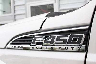 2015 Ford Super Duty F-450 DRW Platinum