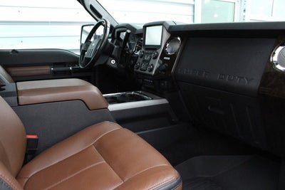 2015 Ford Super Duty F-450 DRW Platinum