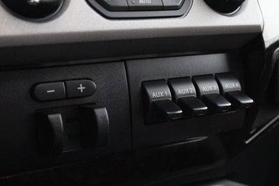 2015 Ford Super Duty F-450 DRW Platinum