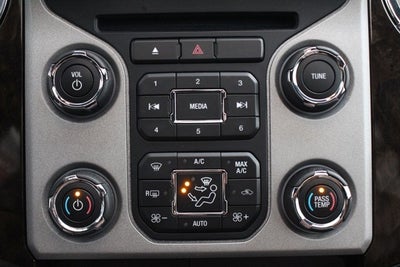 2015 Ford Super Duty F-450 DRW Platinum