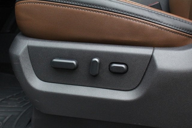 2015 Ford Super Duty F-450 DRW Platinum