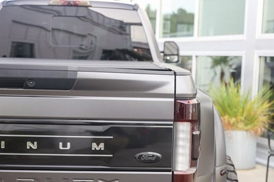 2017 Ford Super Duty F-450 DRW Platinum