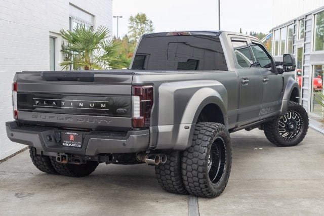 2017 Ford Super Duty F-450 DRW Platinum