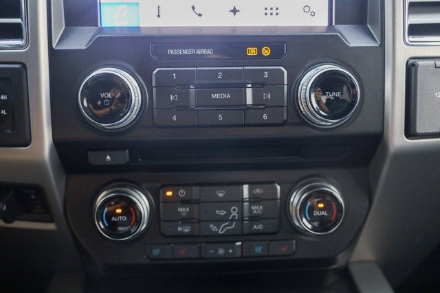 2017 Ford Super Duty F-450 DRW Platinum