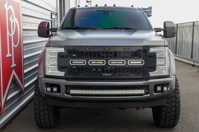 2017 Ford Super Duty F-450 DRW Platinum