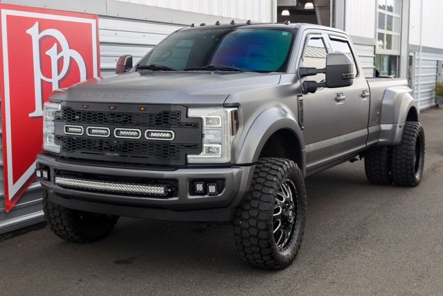 2017 Ford Super Duty F-450 DRW Platinum