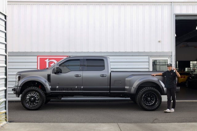 2017 Ford Super Duty F-450 DRW Platinum