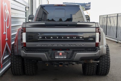 2017 Ford Super Duty F-450 DRW Platinum