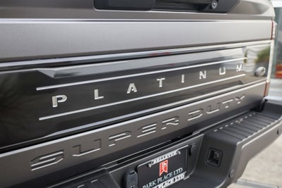 2017 Ford Super Duty F-450 DRW Platinum