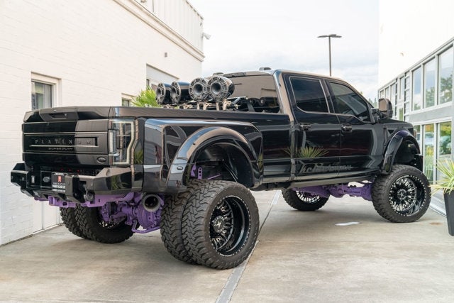 2022 Ford Super Duty F-450 DRW Platinum