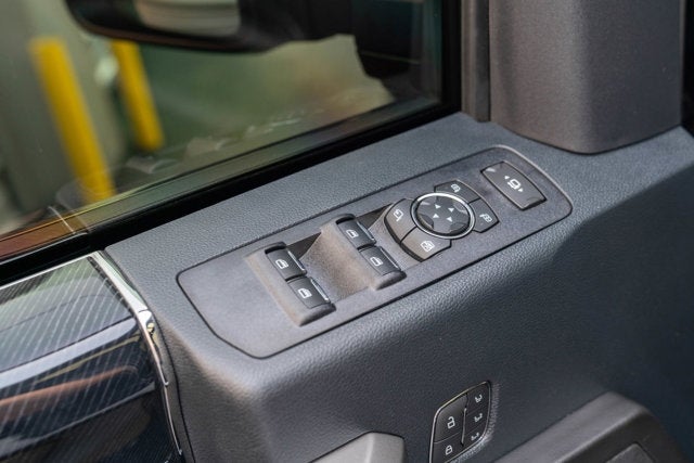 2022 Ford Super Duty F-450 DRW Platinum